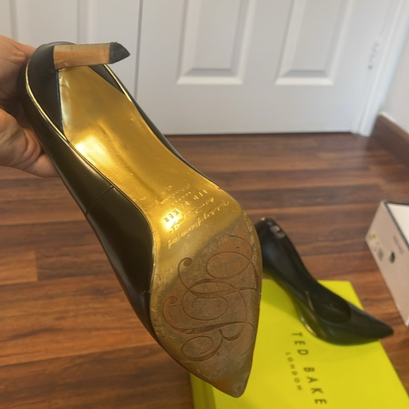 Ted Baker heels - Picture 2 of 5